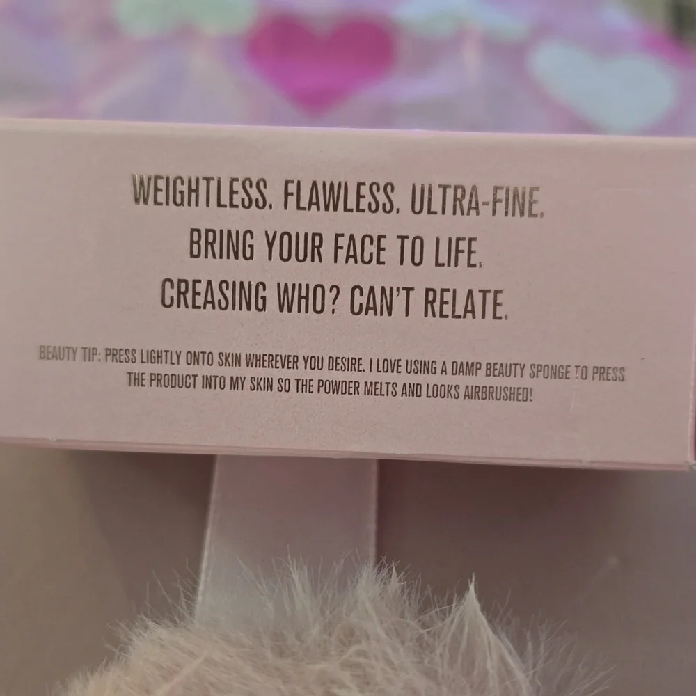 Translucent Jeffree Star Magic Star Luminous Setting Powder